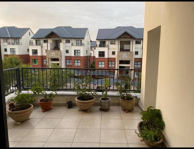2 BEDROOM TOWNHOUSE FOR SALE IN GREENSTONE HILL